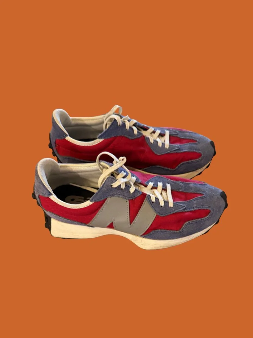 New Balance 327 Sneakers